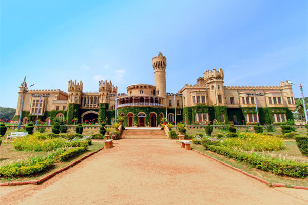 Arrival at Bangalore – Transfer to Mysore (Approx. 150 km / 3–4 hrs)