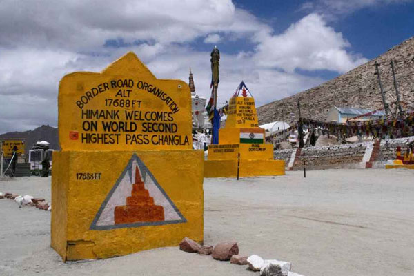 PANGONG TSO – LEH.
