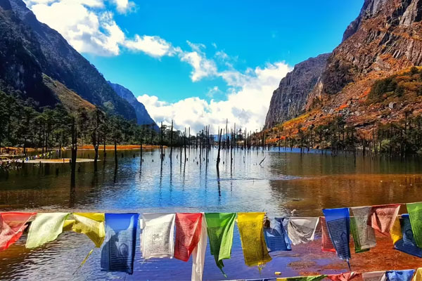 Tawang Excursion (Madhuri Lake & Bum La Pass – Optional)