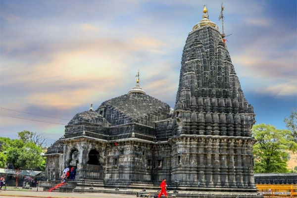 Mumbai – Trambakeshwar – Grishneshwar – Aurangabad