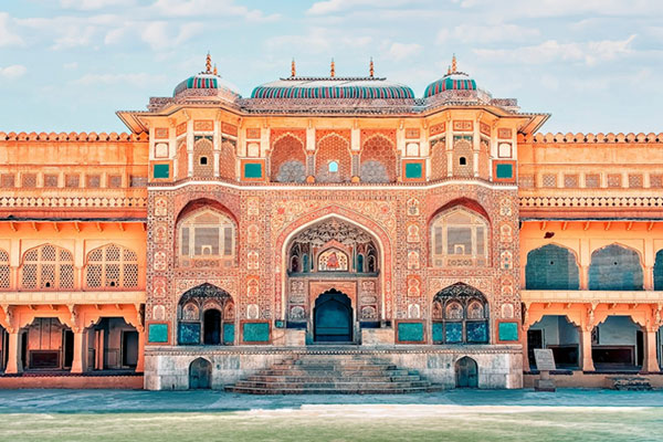 Arrival In Jaipur – The Pink City