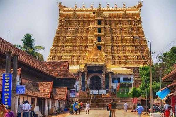 ARRIVAL AT THIRUVANANTHAPURAM – TRANSFER TO KOVALAM