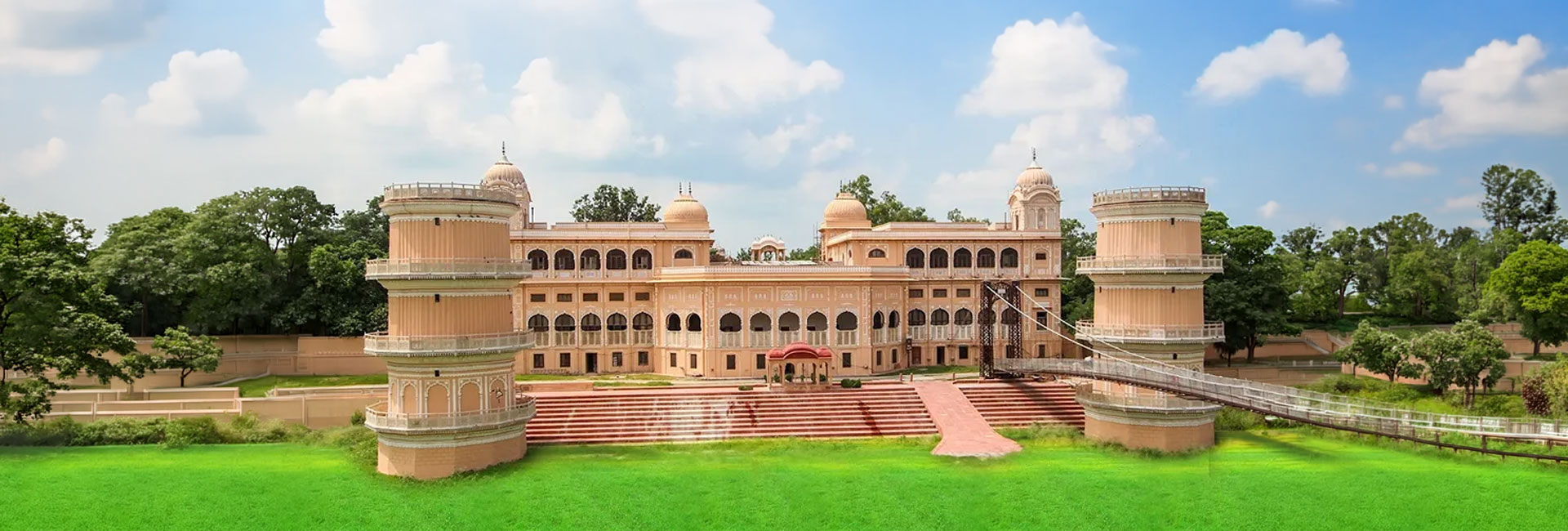 Sheesh Mahal