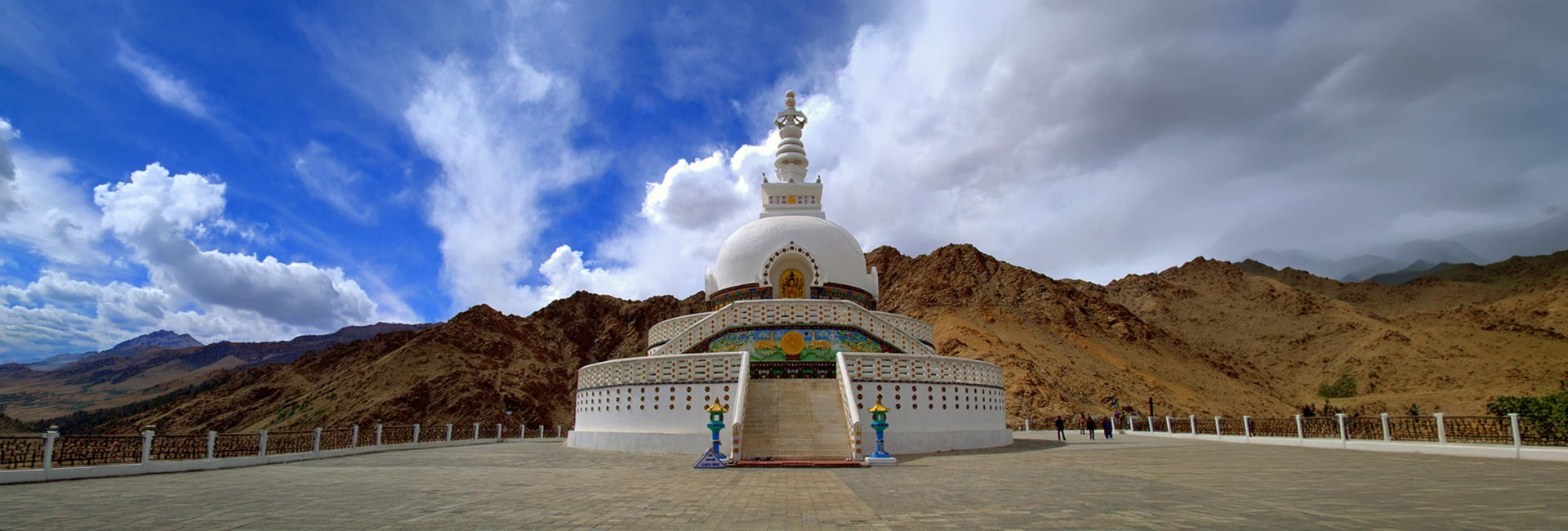 Shanti Stupa
